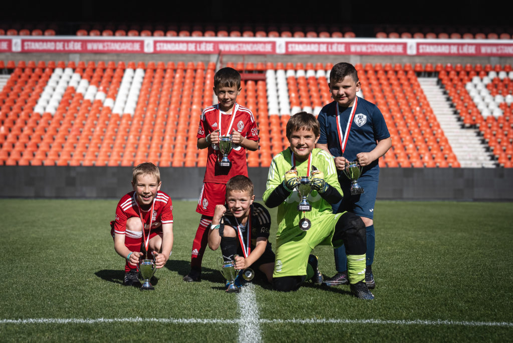 L'équipe victorieuse du tournoi 6-9 ans.